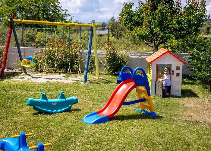 Evangelia\'S Family House
