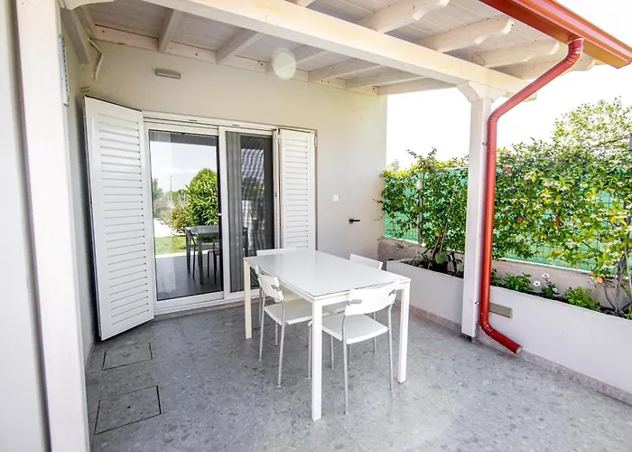 Evangelia\'S Family House